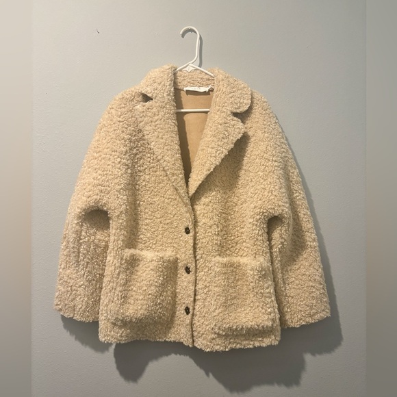 Faux Shearling ASTR Jacket - Picture 3 of 3
